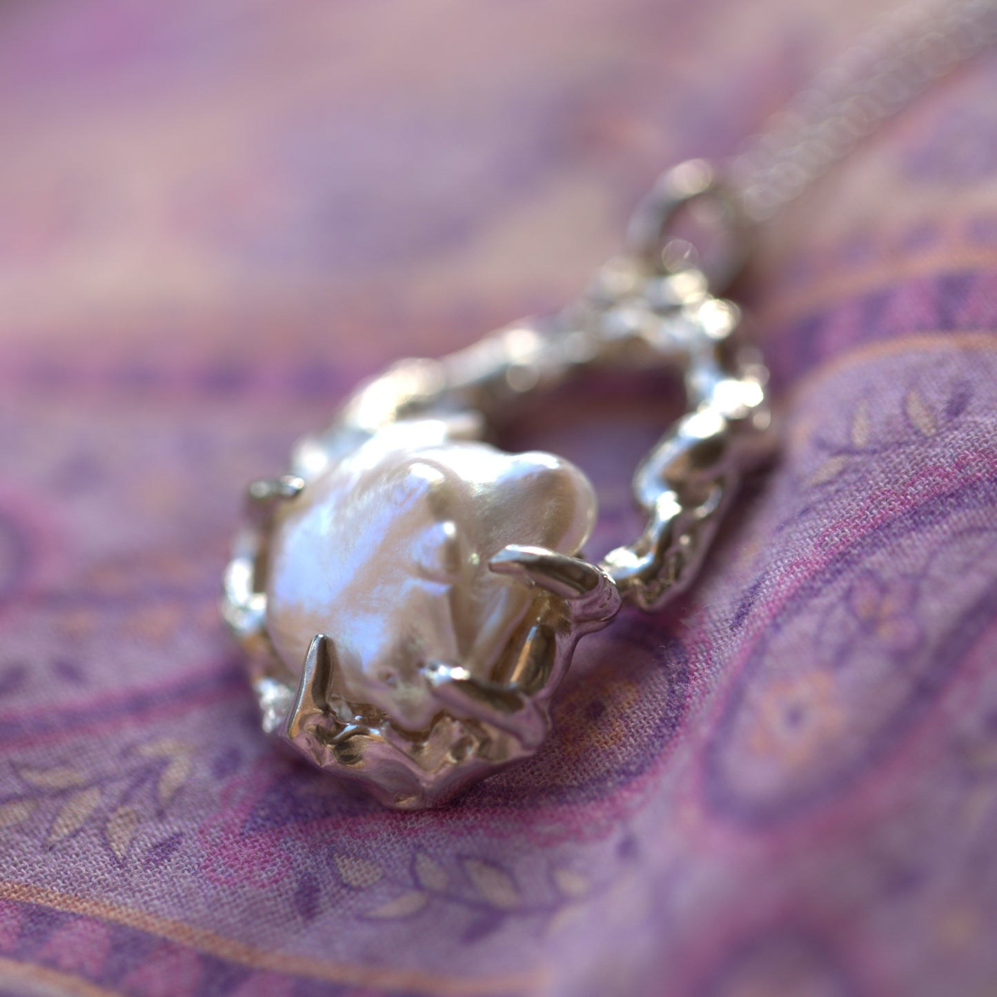 Molten Pearl Necklace