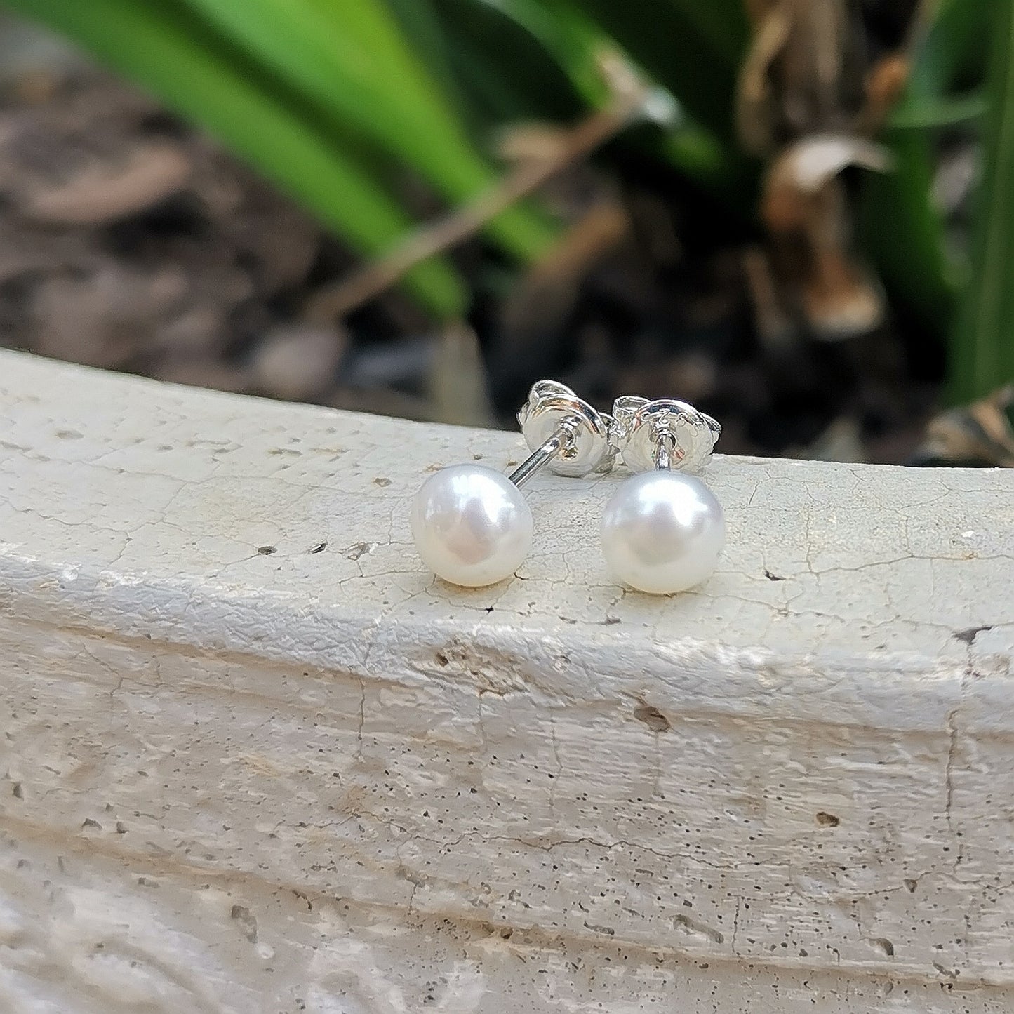 Pearl Studs Buttons 6mm